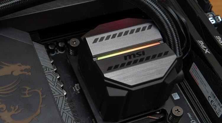 MSI MAG CORELIQUID M360一体式水冷开箱测试