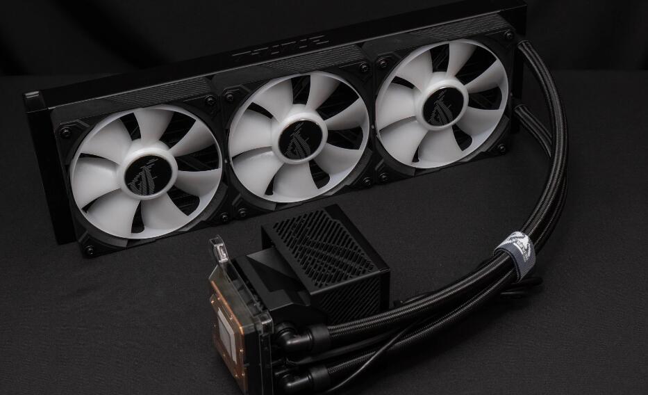 ROG RYUJIN III 360 ARGB一体式水冷散热器开箱评测 ROG RYUJIN III 360 ARGB一体式水冷散热器开箱评测