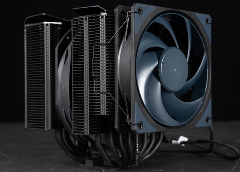 酷冷至尊MASTERAIR MA824 STEALTH CPU散热器开箱评测