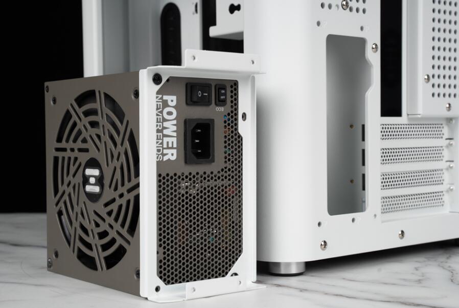 乔思伯TK-1 M-ATX机箱开箱评测