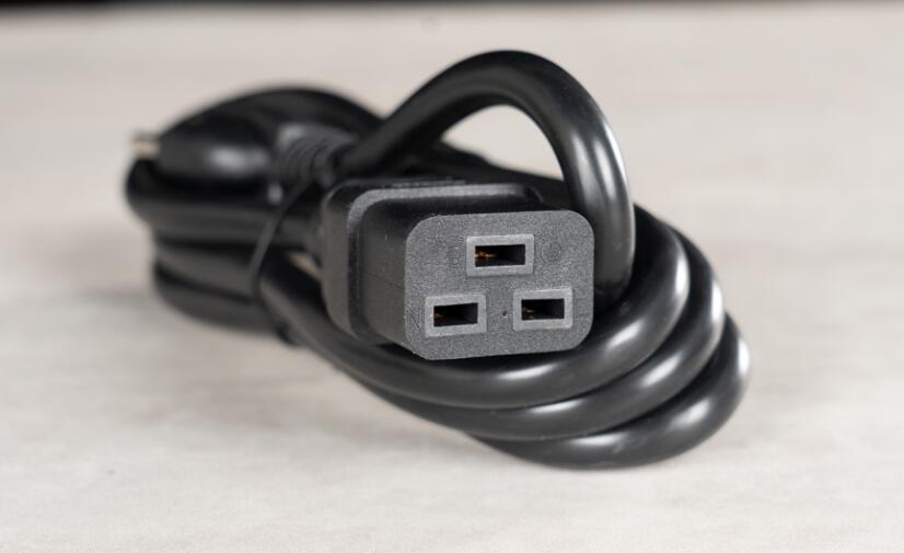 海盗船Corsair HX1500i电源开箱 海盗船Corsair HX1500i电源开箱