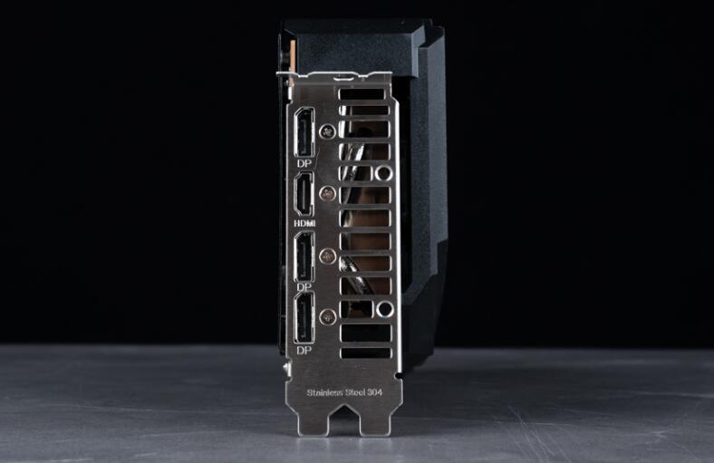 ASUS ROG Strix Radeon RX 7600 OC Edition显卡开箱评测 ASUS ROG Strix Radeon RX 7600 OC Edition显卡开箱评测