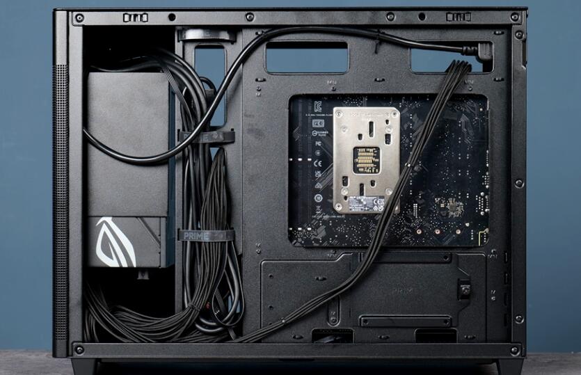 ASUS Prime AP201钢化玻璃版本机箱开箱 ASUS Prime AP201钢化玻璃版本机箱开箱