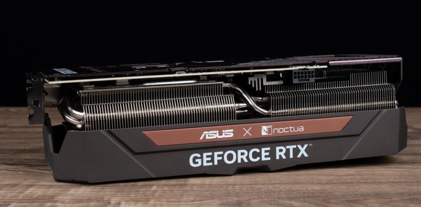 ASUS GeForce RTX4080 16GB GDDR6X Noctua OC显卡开箱评测