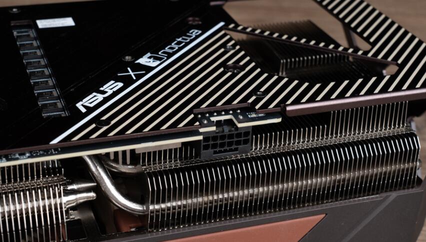 ASUS GeForce RTX4080 16GB GDDR6X Noctua OC显卡开箱评测