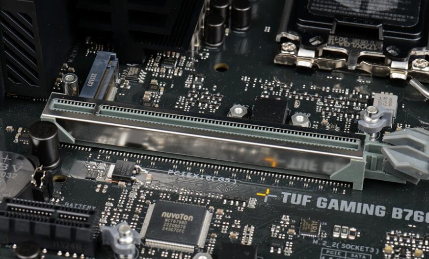 华硕TUF GAMING B760M-BTF WIFI D4主板开箱评测