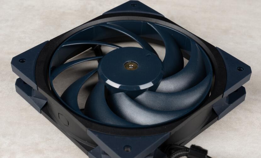 Cooler Master Mobius 120 OC风扇开箱评测