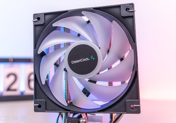 i5 12400F用什么散热器