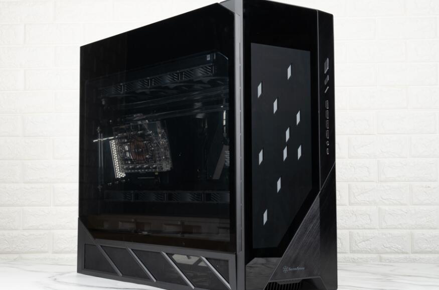 SILVERSTONE ALTA F2全塔机箱开箱