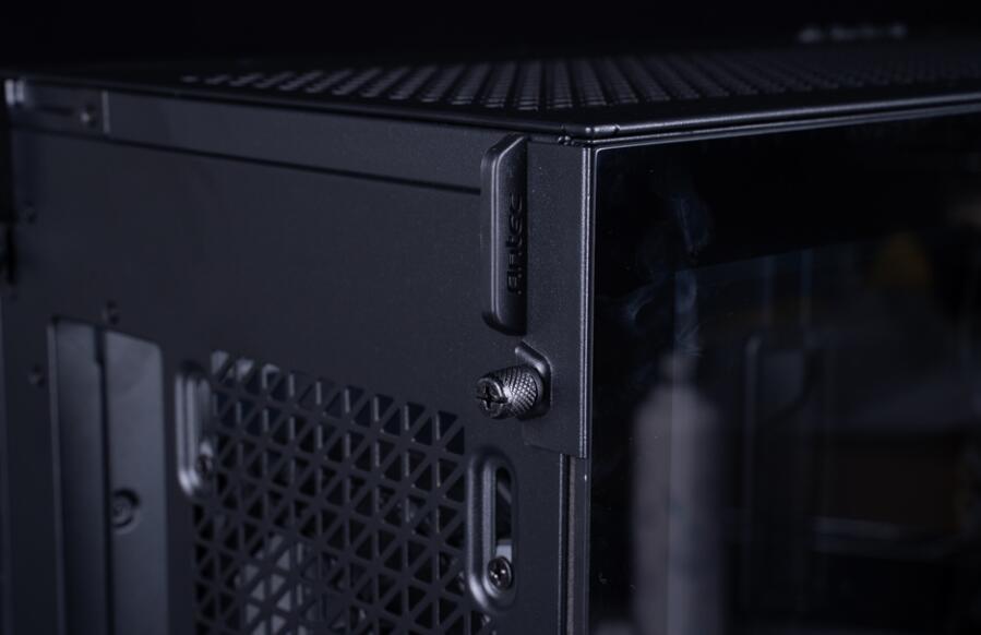 Antec Performance 1 FT机箱开箱评测