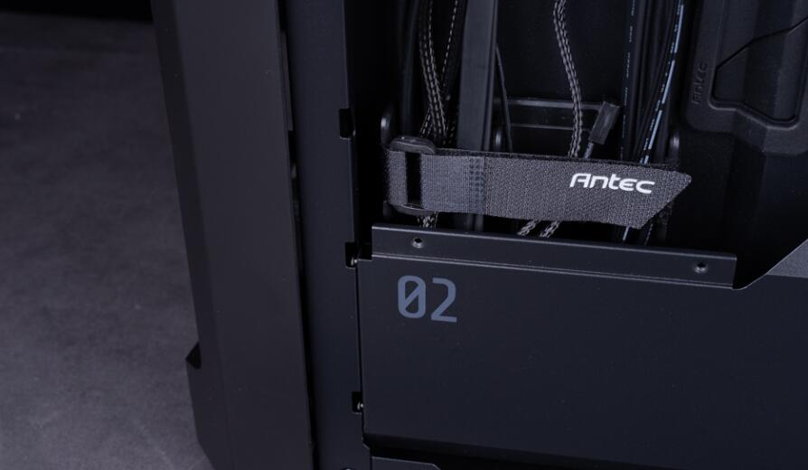 Antec Performance 1 FT机箱开箱评测