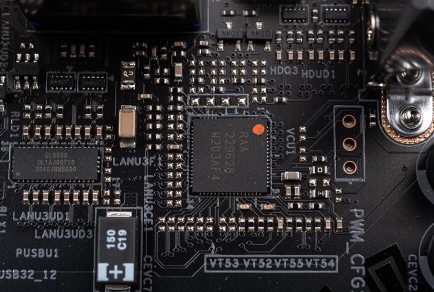 ASRock B650E Taichi Lite主板开箱评测 ASRock B650E Taichi Lite主板开箱评测