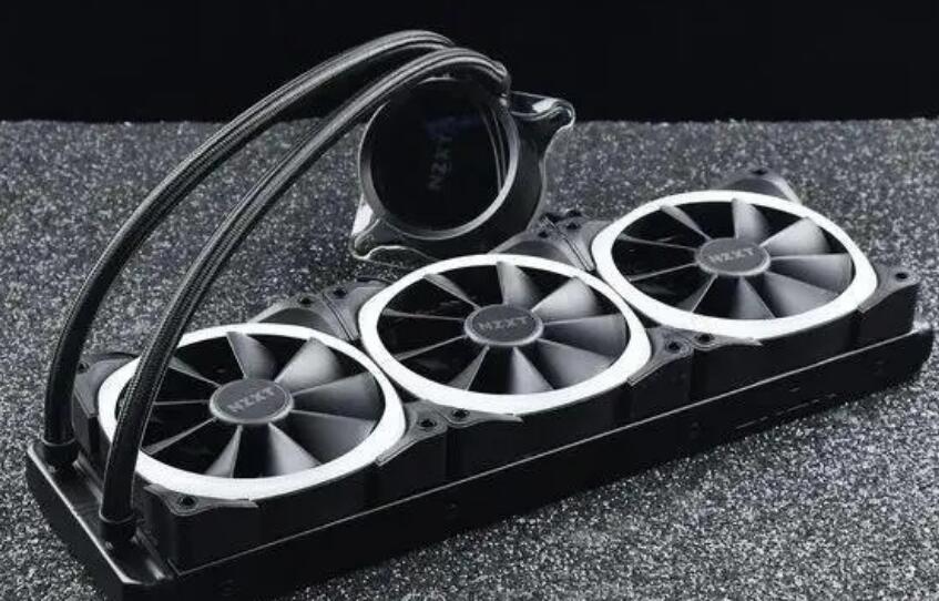 R9 7900X用什么散热器（水冷和风冷推荐）