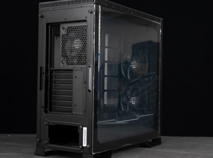 be quiet!Dark Base Pro 901机箱开箱评测 be quiet!Dark Base Pro 901机箱开箱评测