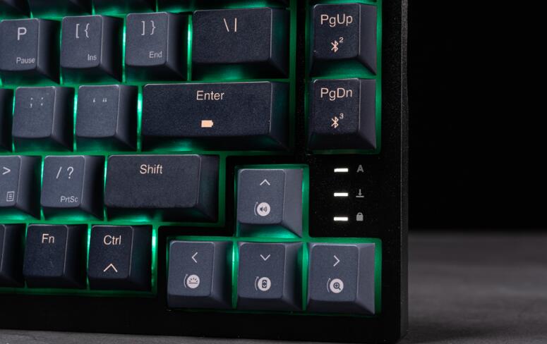 CORSAIR K65 PLUS WIRELESS机械键盘开箱 CORSAIR K65 PLUS WIRELESS机械键盘开箱