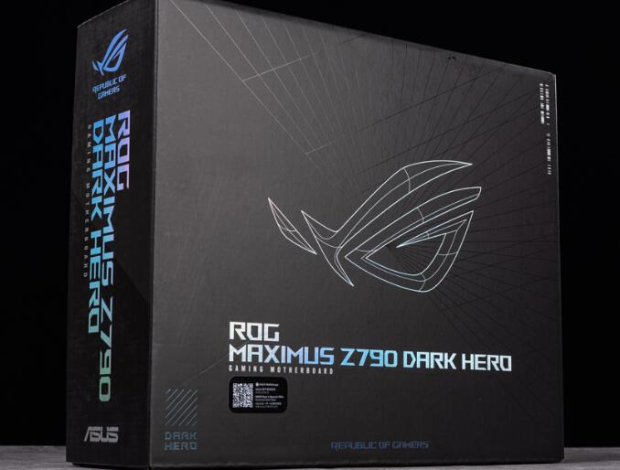 ROG MAXIMUS Z790 DARK HERO主板开箱评测
