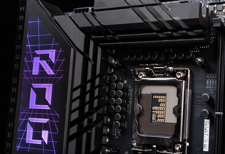 ROG MAXIMUS Z790 DARK HERO主板开箱评测