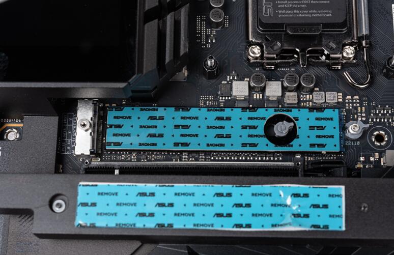 ROG MAXIMUS Z790 DARK HERO主板开箱评测