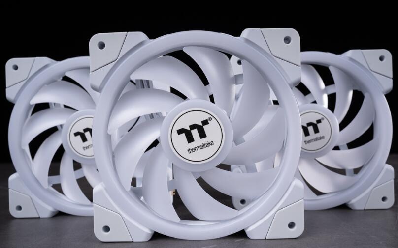 TT SWAFAN EX12 ARGB磁吸式系统散热风扇开箱评测