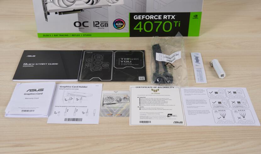 ASUS TUF Gaming RTX 4070 Ti White 12GB GDDR6X OC显卡开箱评测
