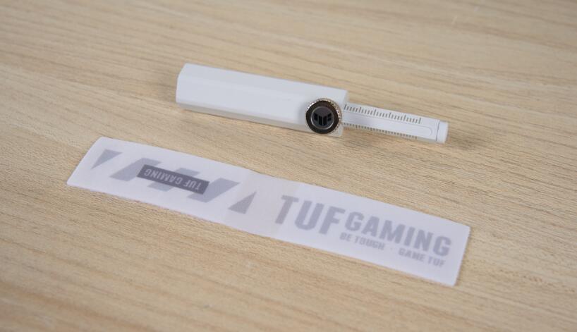 ASUS TUF Gaming RTX 4070 Ti White 12GB GDDR6X OC显卡开箱评测