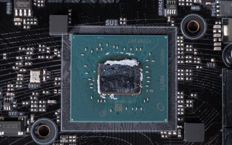 ASRock Phantom Gaming Z790 Riptide WiFi主板开箱评测