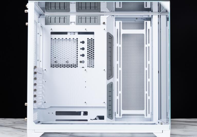 LIAN LI O11 VISION机箱开箱评测
