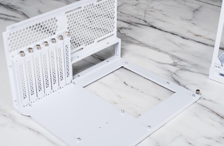 LIAN LI O11 VISION机箱开箱评测