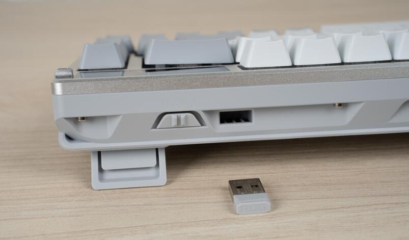 ROG Azoth三模客制化电竞键盘开箱 ROG Azoth三模客制化电竞键盘开箱