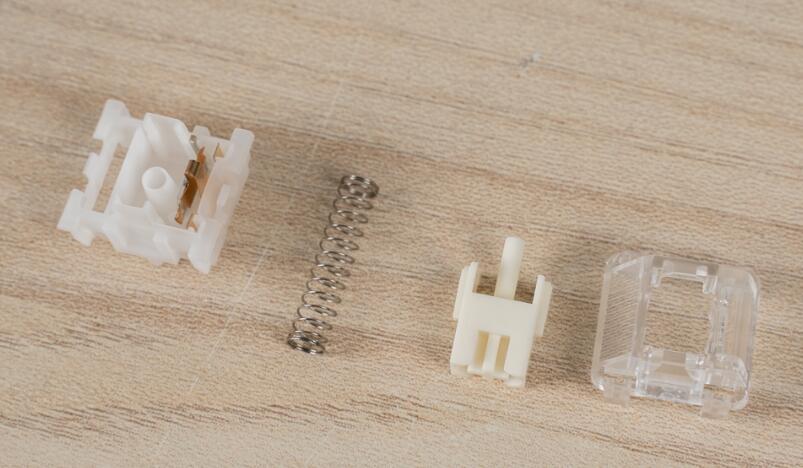 ROG Azoth三模客制化电竞键盘开箱 ROG Azoth三模客制化电竞键盘开箱