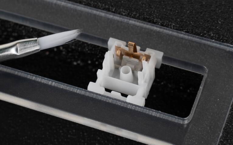 ROG Azoth三模客制化电竞键盘开箱 ROG Azoth三模客制化电竞键盘开箱