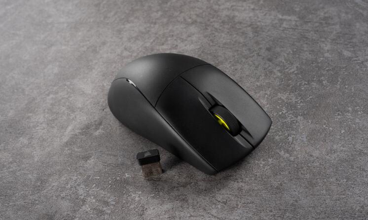 盗船CORSAIR M75 AIR三模无线鼠标开箱评测 盗船CORSAIR M75 AIR三模无线鼠标开箱评测