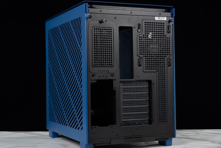 Montech King 95 Pro全景机箱开箱评测