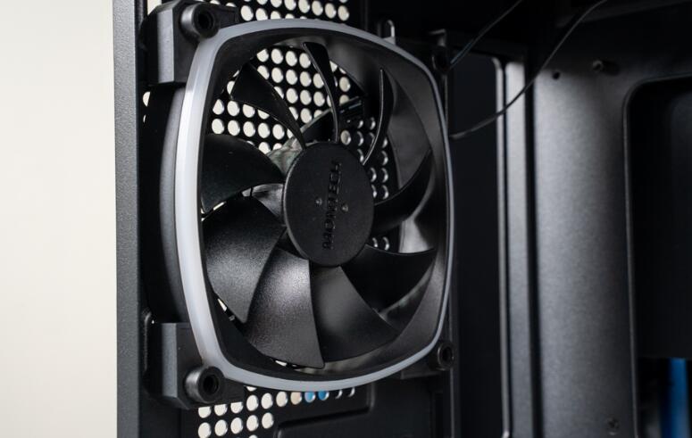 Montech King 95 Pro全景机箱开箱评测