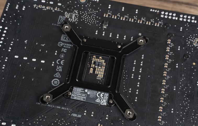 CORSAIR iCUE LINK H100i LCD一体式水冷开箱评测 CORSAIR iCUE LINK H100i LCD一体式水冷开箱评测