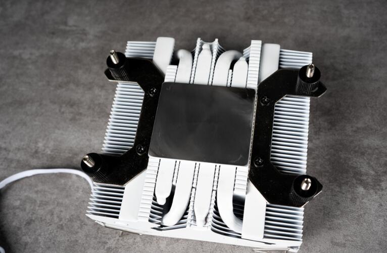 JONSBO乔思伯HX4170D薄型下吹式散热器开箱评测