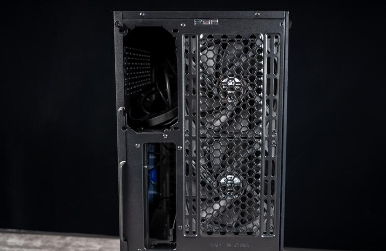 FSP全汉CUT610机箱开箱评测