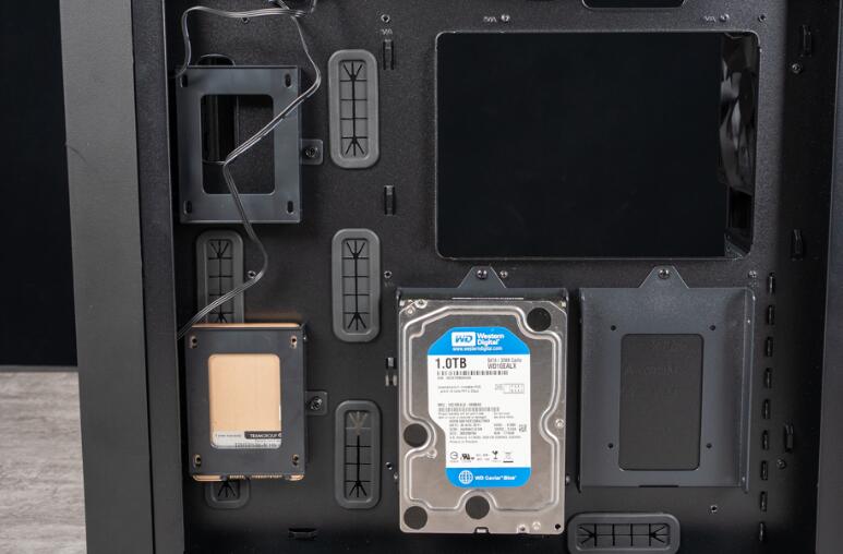 FSP全汉CUT610机箱开箱评测