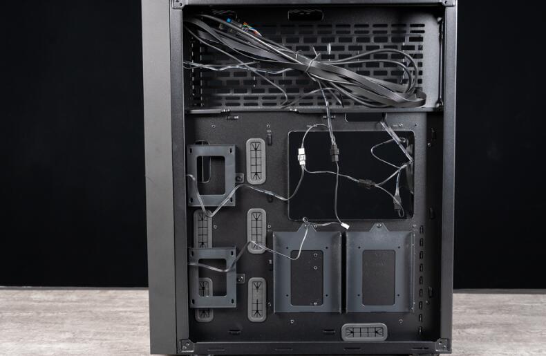 FSP全汉CUT610机箱开箱评测