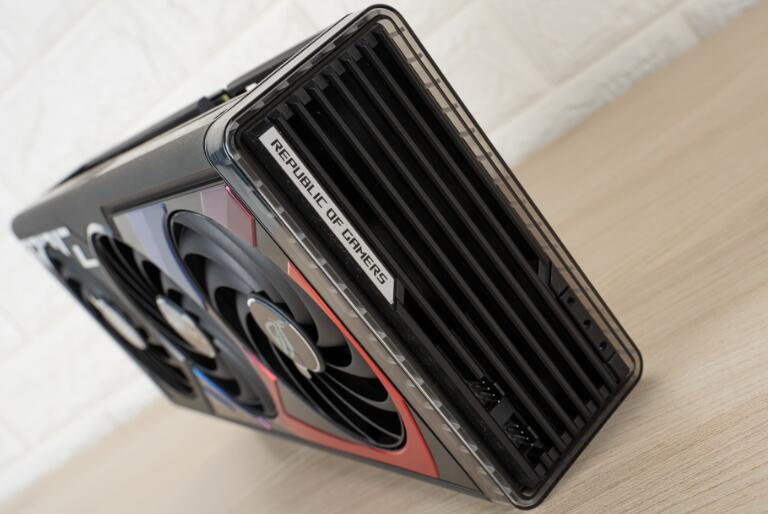 ASUS ROG Strix RTX4070Ti SUPER OC Edition显卡开箱评测