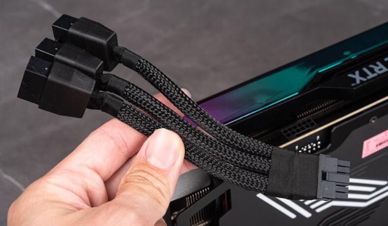 ZOTAC GAMING RTX4070TI SUPER AMP HOLO开箱评测 ZOTAC GAMING RTX4070TI SUPER AMP HOLO开箱评测