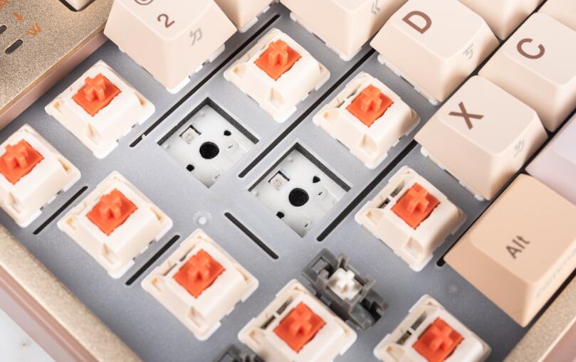 iRocks K85R无线机械式键盘开箱评测 iRocks K85R无线机械式键盘开箱评测