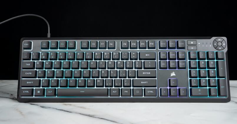 海盗船CORSAIR K55 CORE键盘开箱评测 海盗船CORSAIR K55 CORE键盘开箱评测