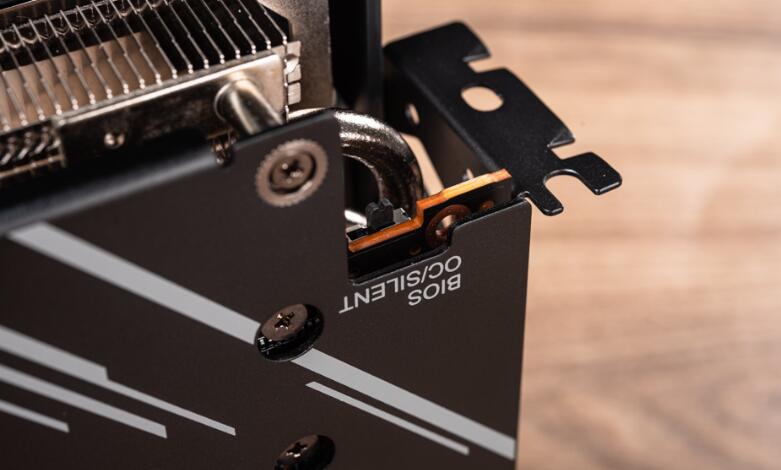 AMD Radeon RX 7900 GRE开箱评测 AMD Radeon RX 7900 GRE开箱评测