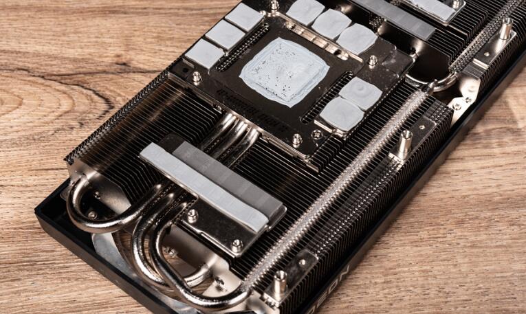 AMD Radeon RX 7900 GRE开箱评测 AMD Radeon RX 7900 GRE开箱评测