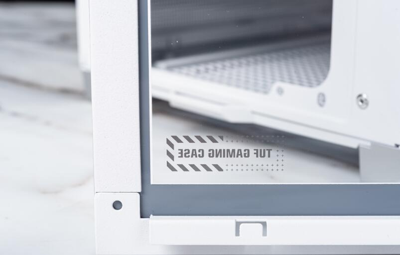 TUF Gaming GT302 ARGB机箱开箱