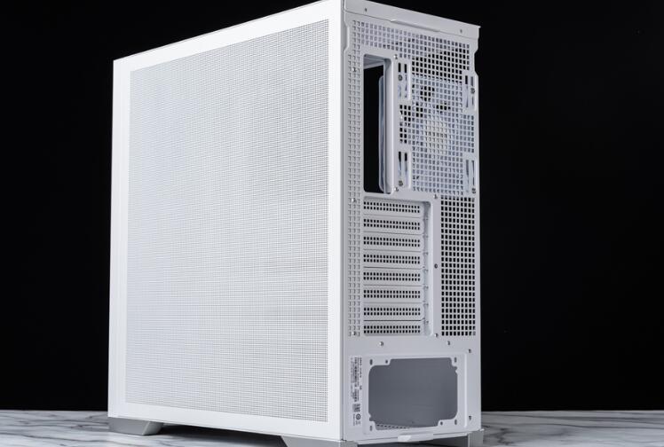 TUF Gaming GT302 ARGB机箱开箱