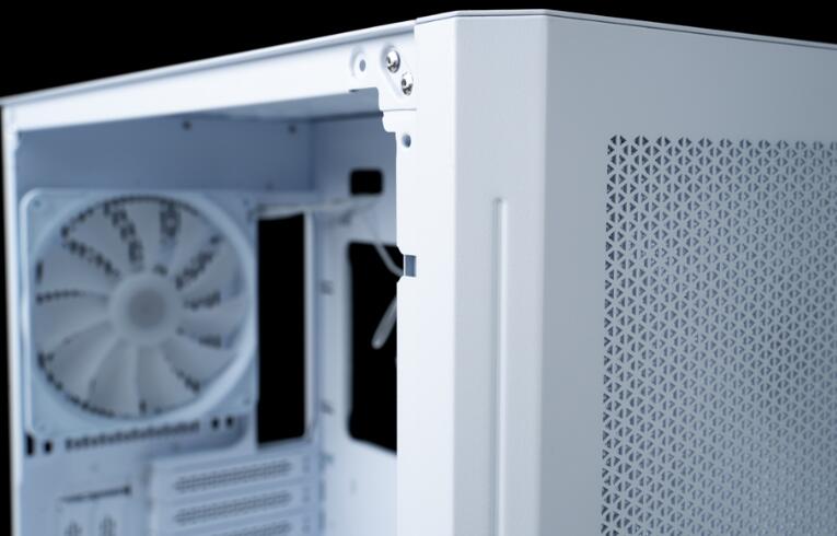 视博通LAI099 ARGB中塔机箱开箱评测 视博通LAI099 ARGB中塔机箱开箱评测