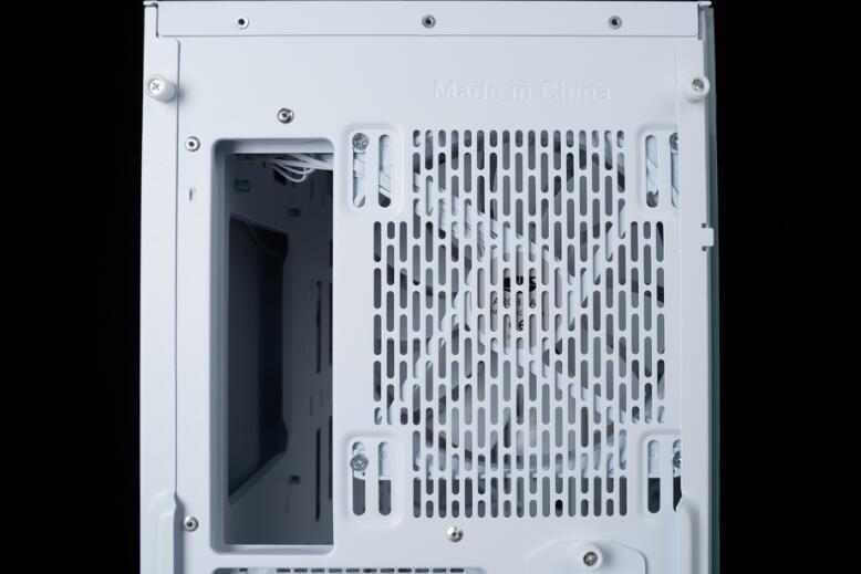 视博通LAI099 ARGB中塔机箱开箱评测 视博通LAI099 ARGB中塔机箱开箱评测