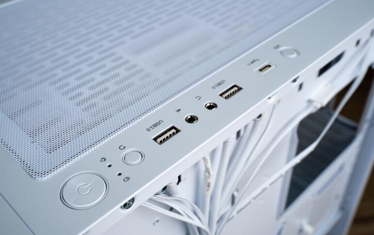 视博通LAI099 ARGB中塔机箱开箱评测 视博通LAI099 ARGB中塔机箱开箱评测